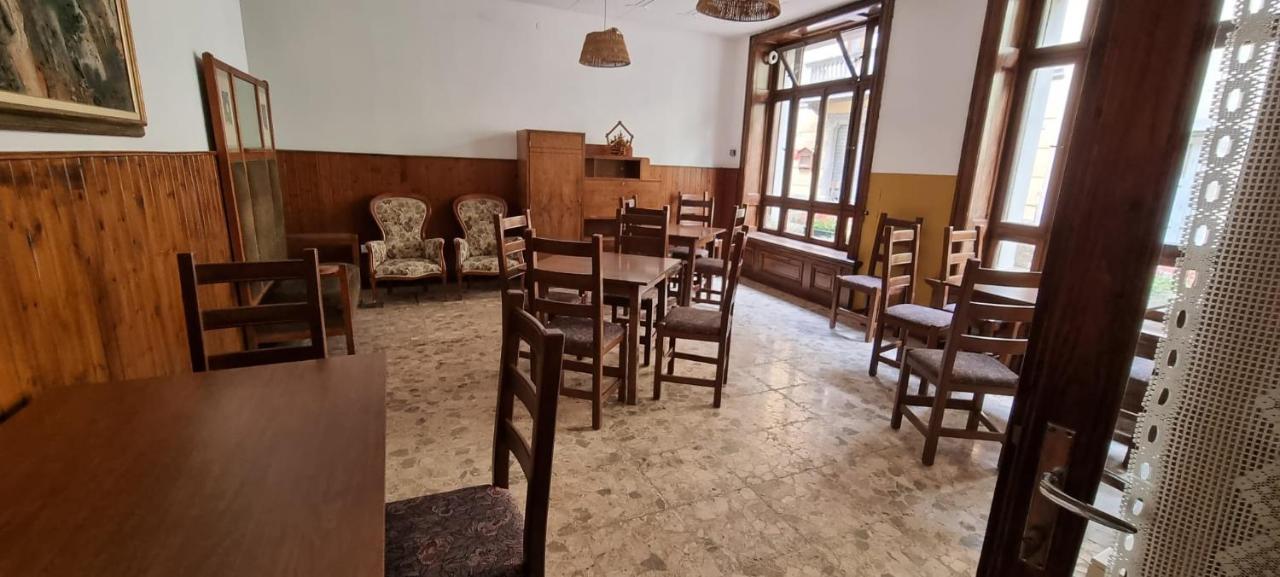 Albergo Spina بونتيبا المظهر الخارجي الصورة